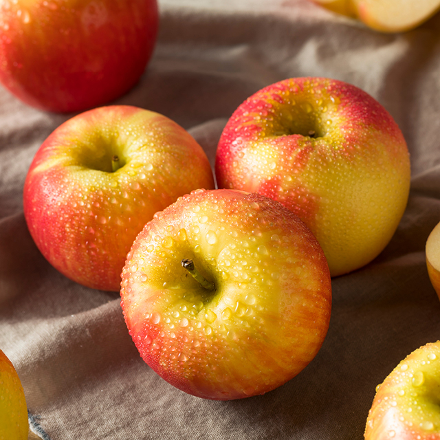 Honeycrisp Apples