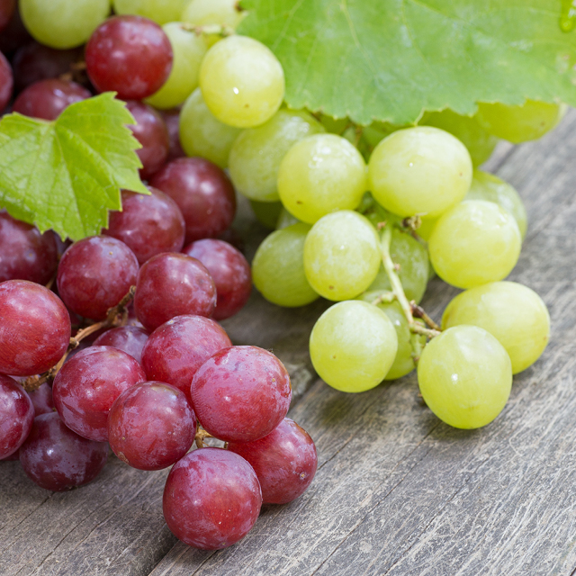 Red/White Grapes